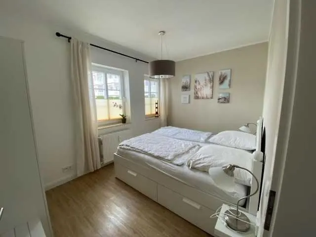 Strandlaeufer Apartment Goehren (Ruegen)
